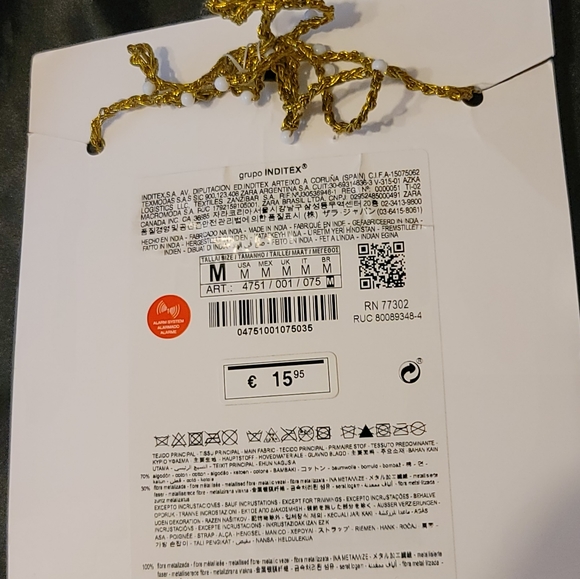 ✨️ Sara Pouch ✨️ - Picture 2 of 2